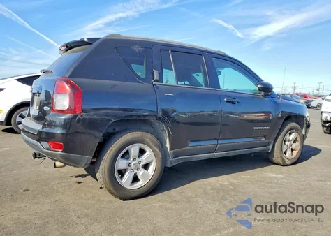 2016 Jeep Compass Latitude из США, поврежденный, VIN 1C4NJCEAXGD769212